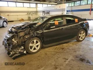 ✅ 2013 Chevrolet Volt • VIN: 1G1RA6E47DU137656 • Lot: 57665024. Wystawiony na Copart z przebiegiem Nie podano. Bezpłatny archiwum sprzedaży aukcyjnych z USA i szczegółowy raport historii pojazdu na DreamBid. Zdjęcie 1.
