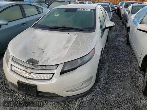 ✅ 2013 Chevrolet Volt • VIN: 1G1RD6E4XDU141241 • Lot: 75853044. Wystawiony na Copart z przebiegiem 179 378 mil. Bezpłatny archiwum sprzedaży aukcyjnych z USA i szczegółowy raport historii pojazdu na DreamBid. Zdjęcie 11.