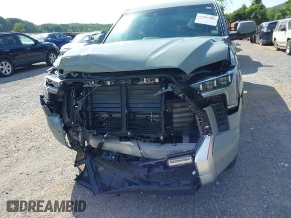 ✅ 2025 Toyota Tundra Limited • VIN: 5TFJA5DB8SX258142 • Лот: 42491306. Опубликован ранее на IAAI с пробегом 13 832 миль. Бесплатный доступ к архиву аукционных продаж из США и подробный отчёт об истории автомобиля на DreamBid. Изображение 13.