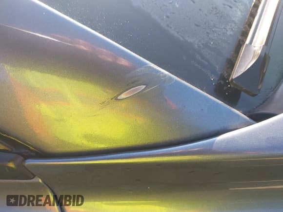 ✅ 2007 Volvo S40 2.4L • VIN: YV1MS382272306323 • Lot: 43110116. Wystawiony na IAAI z przebiegiem 156 009 mil. Bezpłatny archiwum sprzedaży aukcyjnych z USA i szczegółowy raport historii pojazdu na DreamBid. Zdjęcie 15.