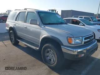 ✅ 1999 Toyota 4Runner SR5 • VIN: JT3HN86RXX0207860 • Lot: 43053228. Listed on IAAI with 331,101 mi. Free auction sales archive from the USA and detailed vehicle history report at DreamBid. Image 1.