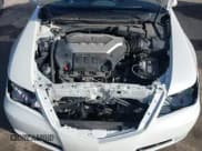 ✅ 2010 Acura RL Technology • VIN: JH4KB2F6XAC002735 • Lot: 41801164. Wystawiony na IAAI z przebiegiem 125 757 mil. Bezpłatny archiwum sprzedaży aukcyjnych z USA i szczegółowy raport historii pojazdu na DreamBid. Zdjęcie 10.