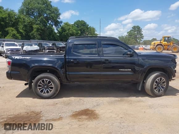 ✅ 2022 Toyota Tacoma SR5 • VIN: 3TMAZ5CN9NM166049 • Lot: 42707154. Wystawiony na IAAI z przebiegiem 40 252 mil. Bezpłatny archiwum sprzedaży aukcyjnych z USA i szczegółowy raport historii pojazdu na DreamBid. Zdjęcie 14.