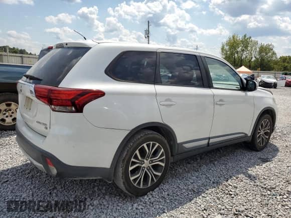 2016 Mitsubishi Outlander SE с VIN JA4AD3A37GZ043172, выставлен на аукционе Copart как лот 71192055 с пробегом 90 499 миль миль и Списание • Salvage title. История ставок и продаж доступна на DreamBid. Изображение 3.