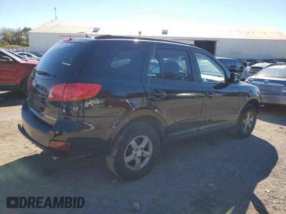 ✅ 2008 Hyundai Santa Fe GLS • VIN: 5NMSG13D88H132752 • Lot: 86705995. Listed on Copart with 231,168 mi. Free auction sales archive from the USA and detailed vehicle history report at DreamBid. Image 3.