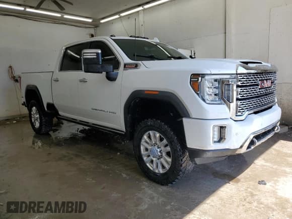 ✅ 2021 GMC Sierra 2500HD Denali • VIN: 1GT49REY0MF200003 • Лот: 70456325. Опубликован ранее на Copart с пробегом 45 763 миль. Бесплатный доступ к архиву аукционных продаж из США и подробный отчёт об истории автомобиля на DreamBid. Изображение 4.