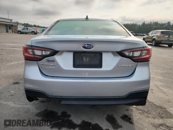 ✅ 2021 Subaru Legacy Premium • VIN: 4S3BWAF64M3015629 • Lot: 71317175. Wystawiony na Copart z przebiegiem 114 803 mil. Bezpłatny archiwum sprzedaży aukcyjnych z USA i szczegółowy raport historii pojazdu na DreamBid. Zdjęcie 6.