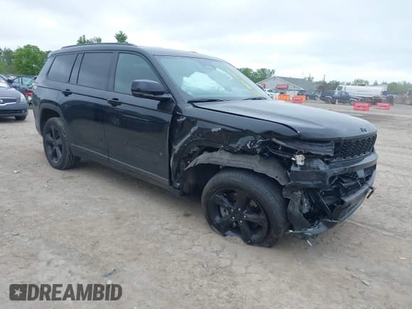 ✅ 2024 Jeep Grand Cherokee Altitude • VIN: 1C4RJKAG4R8581402 • Lot: 42366247. Listed on IAAI with 11,793 mi. Free auction sales archive from the USA and detailed vehicle history report at DreamBid. Image 1.