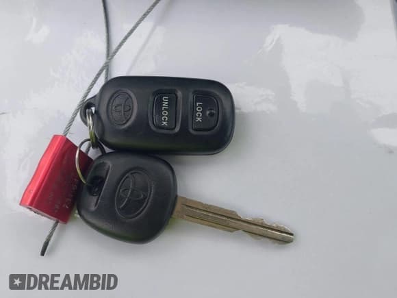 ✅ 2006 Toyota Corolla CE • VIN: 1NXBR30E26Z726404 • Lot: 42961865. Wystawiony na IAAI z przebiegiem 96 299 mil. Bezpłatny archiwum sprzedaży aukcyjnych z USA i szczegółowy raport historii pojazdu na DreamBid. Zdjęcie 11.