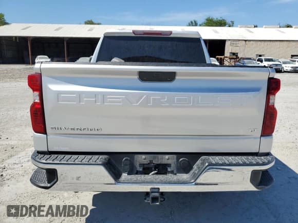 ✅ 2020 Chevrolet Silverado 1500 LT • VIN: 3GCUYDED0LG193148 • Lot: 68246964. Wystawiony na Copart z przebiegiem 83 738 mil. Bezpłatny archiwum sprzedaży aukcyjnych z USA i szczegółowy raport historii pojazdu na DreamBid. Zdjęcie 6.