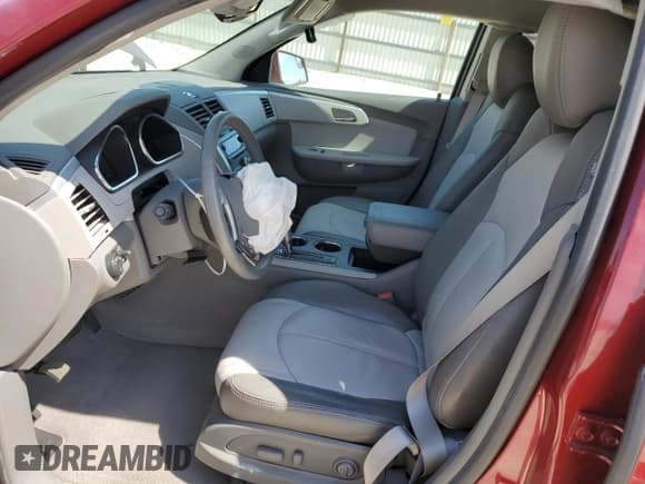 ✅ 2010 Chevrolet Traverse 1LT • VIN: 1GNLRFED3AJ219961 • Lot: 68084614. Wystawiony na Copart z przebiegiem 40 059 mil. Bezpłatny archiwum sprzedaży aukcyjnych z USA i szczegółowy raport historii pojazdu na DreamBid. Zdjęcie 7.