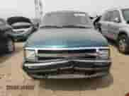1997 Chevrolet Blazer LS с VIN 1GNDT13W9V2260978, выставлен на аукционе Copart как лот 55020274 с пробегом 125 005 миль миль и Списание • Salvage title. История ставок и продаж доступна на DreamBid. Изображение 5.