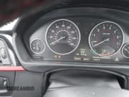 ✅ 2013 BMW 3 Series 328i xDrive • VIN: WBA3B3C59DF537627 • Lot: 43871931. Wystawiony na IAAI z przebiegiem 163 372 mil. Bezpłatny archiwum sprzedaży aukcyjnych z USA i szczegółowy raport historii pojazdu na DreamBid. Zdjęcie 15.