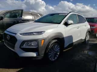 2021 Hyundai Kona SEL z VIN KM8K22AA1MU630352, wystawiony jako Copart lot #63187892 z przebiegiem Nie podano mil oraz . Historia ofert i sprzedaży dostępna na DreamBid. Obrazek 2.