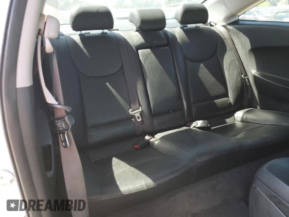 ✅ 2013 Hyundai Elantra SE • VIN: KMHDH6AEXDU018068 • Лот: 55693405. Опубликован ранее на Copart с пробегом 107 583 миль. Бесплатный доступ к архиву аукционных продаж из США и подробный отчёт об истории автомобиля на DreamBid. Изображение 10.