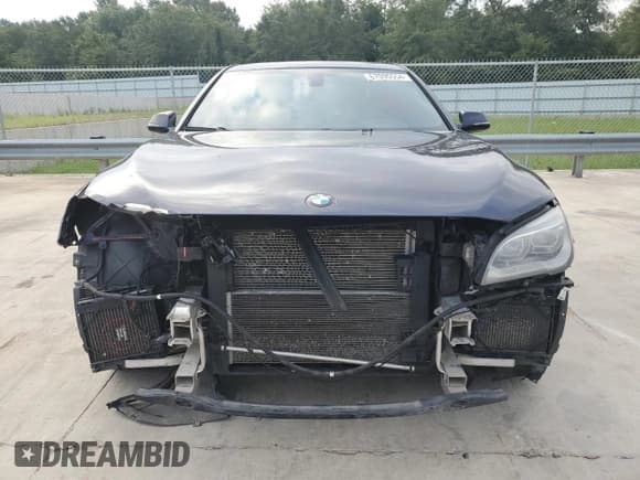 ✅ 2015 BMW 7 Series 750i • VIN: WBAYA8C51FG197764 • Lot: 67095554. Listed on Copart with 167,458 mi. Free auction sales archive from the USA and detailed vehicle history report at DreamBid. Image 5.