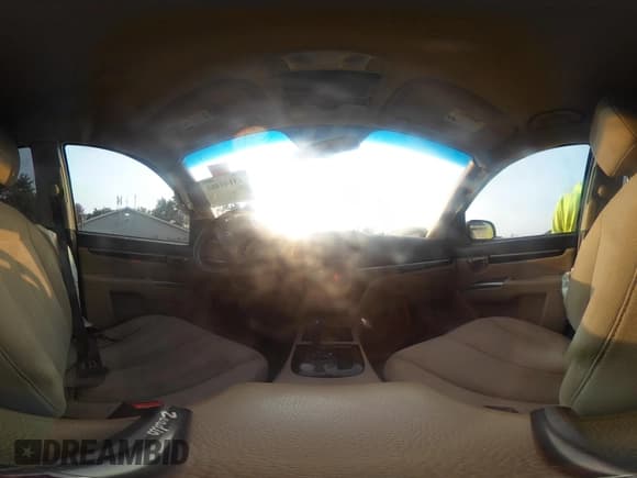 ✅ 2011 Hyundai Santa Fe GLS • VIN: 5XYZGDAB0BG014603 • Лот: 43141468. Опубликован ранее на IAAI с пробегом 144 072 миль. Бесплатный доступ к архиву аукционных продаж из США и подробный отчёт об истории автомобиля на DreamBid. Изображение 20.