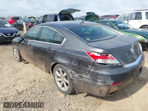 ✅ 2013 Acura TL • VIN: 19UUA8F2XDA003348 • Lot: 42647319. Listed on IAAI with 146,140 mi. Free auction sales archive from the USA and detailed vehicle history report at DreamBid. Image 3.