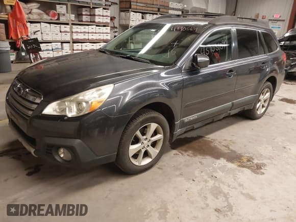 ✅ 2013 Subaru Outback Limited • VIN: 4S4BRBKC7D3214548 • Lot: 43905109. Listed on IAAI with 149,176 mi. Free auction sales archive from the USA and detailed vehicle history report at DreamBid. Image 2.