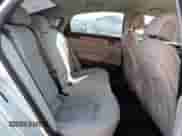 2015 Hyundai Sonata SE с VIN 5NPE24AF5FH156055, выставлен на аукционе Copart как лот 82364145 с пробегом 112 411 миль миль и Списание • Salvage title. История ставок и продаж доступна на DreamBid. Изображение 10.