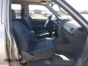 ✅ 2003 Nissan Frontier XE • VIN: 1N6ED27T33C403623 • Lot: 43213003. Wystawiony na IAAI z przebiegiem 273 769 mil. Bezpłatny archiwum sprzedaży aukcyjnych z USA i szczegółowy raport historii pojazdu na DreamBid. Zdjęcie 5.