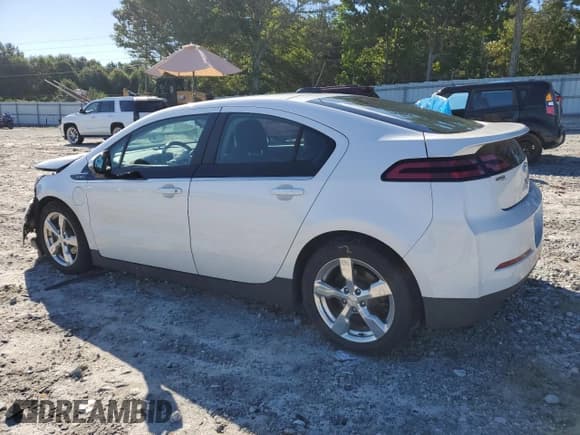 ✅ 2015 Chevrolet Volt • VIN: 1G1RB6E48FU118095 • Lot: 62357754. Wystawiony na Copart z przebiegiem 79 094 mil. Bezpłatny archiwum sprzedaży aukcyjnych z USA i szczegółowy raport historii pojazdu na DreamBid. Zdjęcie 2.
