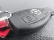 ✅ 2022 Mercedes-Benz Metris Cargo • VIN: W1YV0BEY2N3964584 • Lot: 43439418. Wystawiony na IAAI z przebiegiem 57 293 mil. Bezpłatny archiwum sprzedaży aukcyjnych z USA i szczegółowy raport historii pojazdu na DreamBid. Zdjęcie 11.