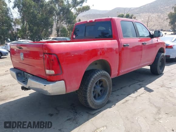 ✅ 2009 Dodge 1500 Laramie • VIN: 1D3HV13T79J504866 • Lot: 42598147. Wystawiony na IAAI z przebiegiem 186 243 mil. Bezpłatny archiwum sprzedaży aukcyjnych z USA i szczegółowy raport historii pojazdu na DreamBid. Zdjęcie 4.