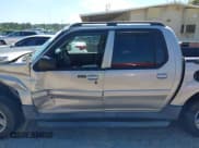 ✅ 2004 Ford Explorer Sport Trac XLS • VIN: 1FMZU67K34UA66302 • Lot: 42203931. Wystawiony na IAAI z przebiegiem 221 245 mil. Bezpłatny archiwum sprzedaży aukcyjnych z USA i szczegółowy raport historii pojazdu na DreamBid. Zdjęcie 14.