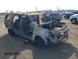 ✅ 2021 Chevrolet Suburban RST • VIN: 1GNSKEKD9MR246876 • Lot: 41794373. Listed on IAAI with Not provided. Free auction sales archive from the USA and detailed vehicle history report at DreamBid. Image 1.