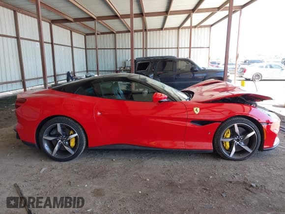 ✅ 2023 Ferrari Portofino • VIN: ZFF02RPA6P0299535 • Лот: 42087597. Опубликован ранее на IAAI с пробегом 11 237 миль. Бесплатный доступ к архиву аукционных продаж из США и подробный отчёт об истории автомобиля на DreamBid. Изображение 13.