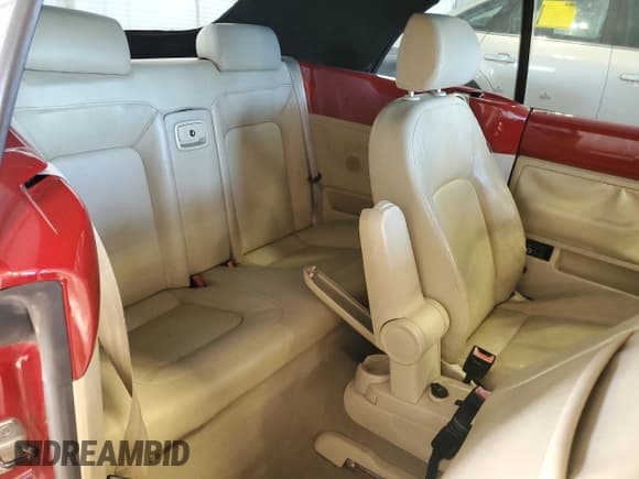 ✅ 2007 Volkswagen Beetle • VIN: 3VWSF31Y07M415420 • Lot: 73780854. Listed on Copart with 112,013 mi. Free auction sales archive from the USA and detailed vehicle history report at DreamBid. Image 10.