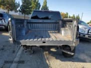 ✅ 2019 Chevrolet Silverado 1500 RST • VIN: 1GCRYEED8KZ233180 • Лот: 82754775. Опубликован ранее на Copart с пробегом 66 513 миль. Бесплатный доступ к архиву аукционных продаж из США и подробный отчёт об истории автомобиля на DreamBid. Изображение 6.