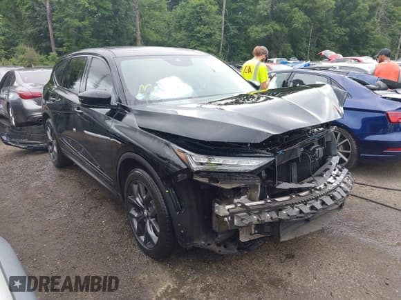 ✅ 2023 Acura MDX w/A-Spec Package • VIN: 5J8YE1H06PL004529 • Lot: 42638197. Wystawiony na IAAI z przebiegiem 29 892 mil. Bezpłatny archiwum sprzedaży aukcyjnych z USA i szczegółowy raport historii pojazdu na DreamBid. Zdjęcie 1.