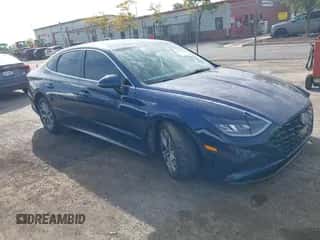 2020 Hyundai Sonata SEL z VIN 5NPEL4JAXLH038127, wystawiony jako IAAI lot #43174933 z przebiegiem 81 606 mil mil oraz . Historia ofert i sprzedaży dostępna na DreamBid. Obrazek 1.