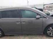 ✅ 2014 Honda Odyssey Touring • VIN: 5FNRL5H94EB079079 • Lot: 43876858. Wystawiony na IAAI z przebiegiem 92 838 mil. Bezpłatny archiwum sprzedaży aukcyjnych z USA i szczegółowy raport historii pojazdu na DreamBid. Zdjęcie 13.