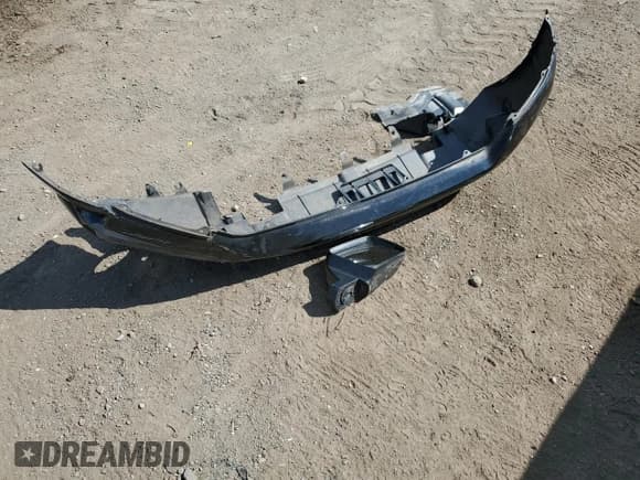 ✅ 2007 Toyota Tundra • VIN: 5TFLU52107X003406 • Lot: 66961615. Listed on Copart with 47,216 mi. Free auction sales archive from the USA and detailed vehicle history report at DreamBid. Image 12.