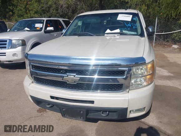 ✅ 2009 Chevrolet Silverado 1500 • VIN: 3GCEC33J49G156909 • Lot: 43541889. Listed on IAAI with 232,690 mi. Free auction sales archive from the USA and detailed vehicle history report at DreamBid. Image 12.