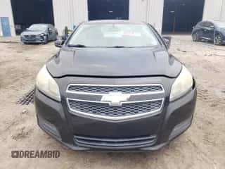 2013 Chevrolet Malibu LS z VIN 1G11B5SA3DF143506, wystawiony jako Copart lot #90533975 z przebiegiem 107 036 mil mil oraz Szkoda całkowita • Salvage title. Historia ofert i sprzedaży dostępna na DreamBid. Obrazek 5.