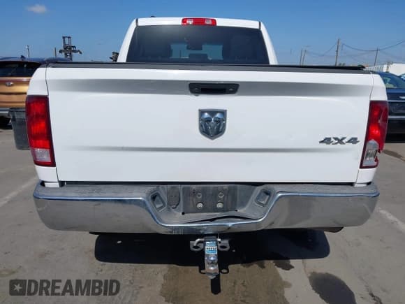 ✅ 2016 Ram 1500 Tradesman • VIN: 1C6RR7ST9GS117580 • Lot: 42261896. Wystawiony na IAAI z przebiegiem 124 430 mil. Bezpłatny archiwum sprzedaży aukcyjnych z USA i szczegółowy raport historii pojazdu na DreamBid. Zdjęcie 17.
