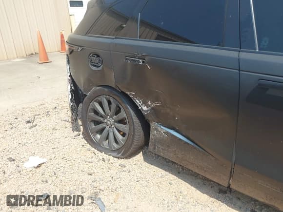 ✅ 2019 Land Rover Range Rover Velar R-Dynamic SE • VIN: SALYL2EX8KA782517 • Лот: 42499654. Опубликован ранее на IAAI с пробегом 111 534 миль. Бесплатный доступ к архиву аукционных продаж из США и подробный отчёт об истории автомобиля на DreamBid. Изображение 6.