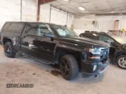 ✅ 2018 Chevrolet Silverado 1500 LT • VIN: 1GCVKREC6JZ261864 • Lot: 43202174. Wystawiony na IAAI z przebiegiem 156 190 mil. Bezpłatny archiwum sprzedaży aukcyjnych z USA i szczegółowy raport historii pojazdu na DreamBid. Zdjęcie 1.