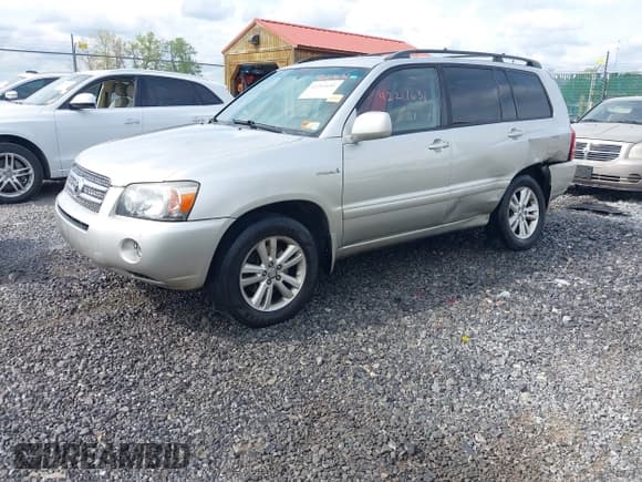 ✅ 2007 Toyota Highlander • VIN: JTEHW21A970034030 • Lot: 42211631. Wystawiony na IAAI z przebiegiem 237 285 mil. Bezpłatny archiwum sprzedaży aukcyjnych z USA i szczegółowy raport historii pojazdu na DreamBid. Zdjęcie 18.