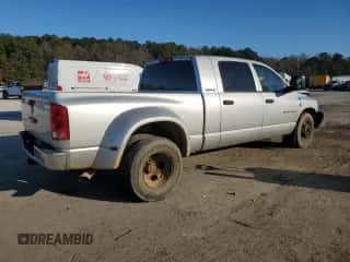 2006 Dodge 3500 SLT z VIN 3D7ML49C66G220251, wystawiony jako Copart lot #85079474 z przebiegiem 273 666 mil mil oraz Szkoda całkowita • Salvage title. Historia ofert i sprzedaży dostępna na DreamBid. Obrazek 3.