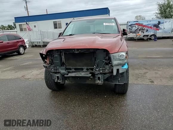 ✅ 2013 Ram 1500 Sport • VIN: 1C6RR7UT1DS702503 • Lot: 87298265. Wystawiony na Copart z przebiegiem 249 479 mil. Bezpłatny archiwum sprzedaży aukcyjnych z USA i szczegółowy raport historii pojazdu na DreamBid. Zdjęcie 14.