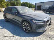 ✅ 2022 Volvo V60 • VIN: YV4102WK0N2091854 • Lot: 66373185. Wystawiony na Copart z przebiegiem 23 962 mil. Bezpłatny archiwum sprzedaży aukcyjnych z USA i szczegółowy raport historii pojazdu na DreamBid. Zdjęcie 4.