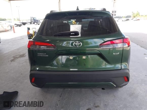 ✅ 2023 Toyota Corolla Cross XLE • VIN: 7MUDAAAGXPV063698 • Lot: 42181158. Wystawiony na IAAI z przebiegiem 22 983 mil. Bezpłatny archiwum sprzedaży aukcyjnych z USA i szczegółowy raport historii pojazdu na DreamBid. Zdjęcie 16.