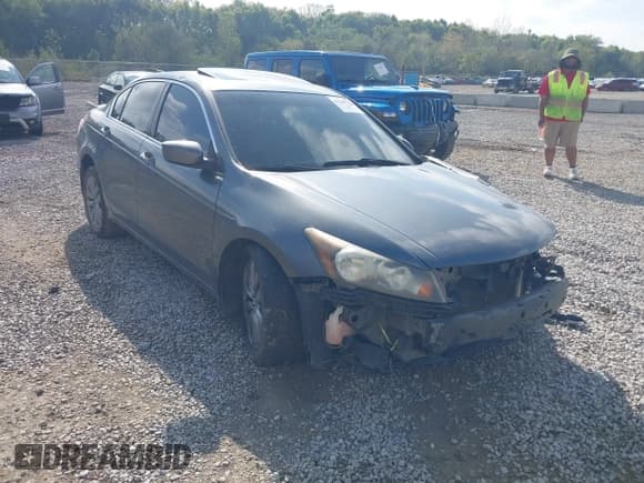 ✅ 2011 Honda Accord EX • VIN: 1HGCP2F78BA109734 • Lot: 43310171. Listed on IAAI with 162,733 mi. Free auction sales archive from the USA and detailed vehicle history report at DreamBid. Image 1.