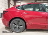 ✅ 2022 Tesla Model 3 • VIN: 5YJ3E1EA3NF102682 • Lot: 43798105. Wystawiony na IAAI z przebiegiem 59 829 mil. Bezpłatny archiwum sprzedaży aukcyjnych z USA i szczegółowy raport historii pojazdu na DreamBid. Zdjęcie 19.
