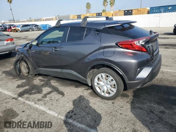 ✅ 2019 Toyota C-HR XLE • VIN: JTNKHMBX7K1024792 • Lot: 90110695. Wystawiony na Copart z przebiegiem 132 316 mil. Bezpłatny archiwum sprzedaży aukcyjnych z USA i szczegółowy raport historii pojazdu na DreamBid. Zdjęcie 2.